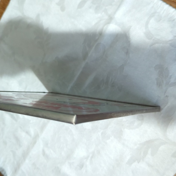 Classic Ziggy Mirror. Metal 8 x 10" Frame. - Picture 7 of 9